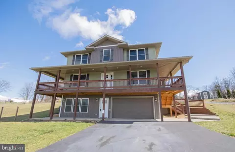 57 Cruise Way, Hedgesville, WV 25427