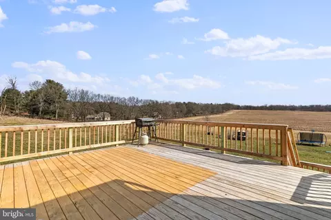 Exterior - 2156 Vineyard Rd, Falling Waters, WV 25419 photo 4 of 5