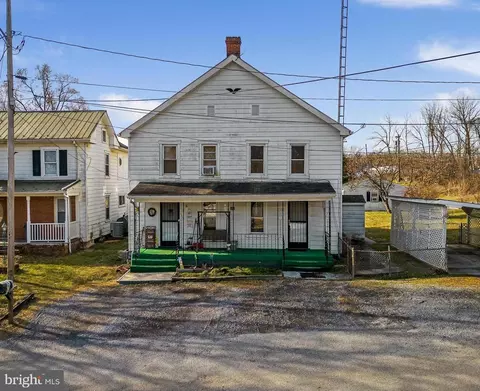 350-352 Rick St, Martinsburg, WV 25404