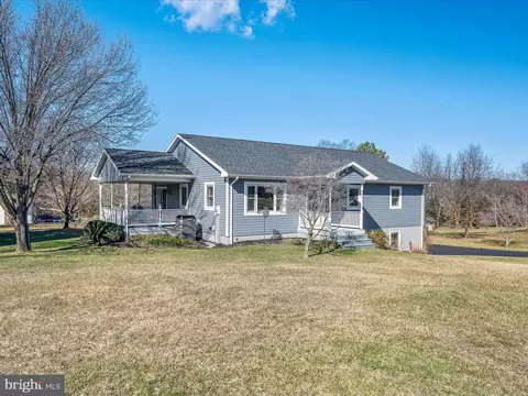 43 Renaissance Dr, Martinsburg, WV 25403
