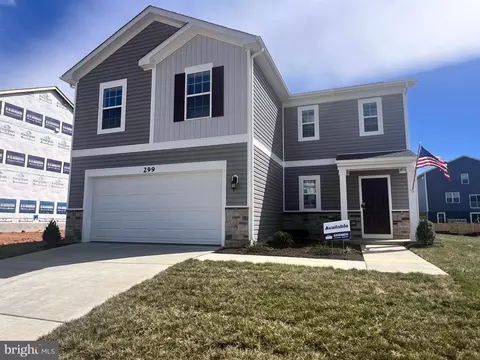 299 Toulouse Ln, Martinsburg, WV 25403