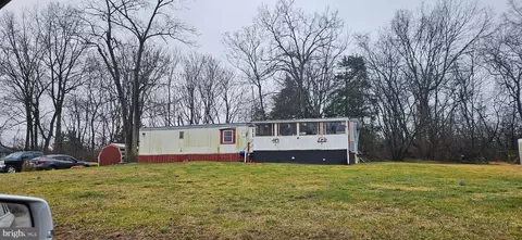 57-79 Warrior Dr, Bunker Hill, WV 25413