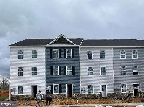 194 White Violet Way, Kearneysville, WV 25430