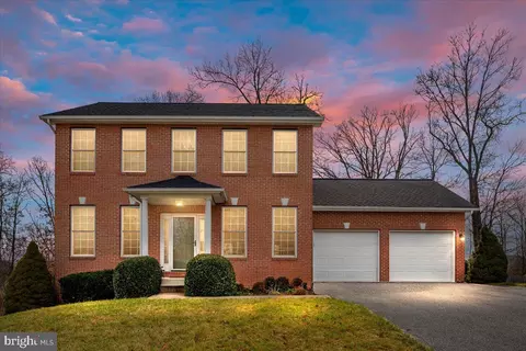 68 Raft Ct, Inwood, WV 25428