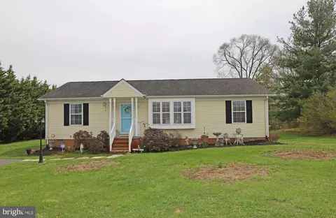 142 Pickette Ave, Inwood, WV 25428