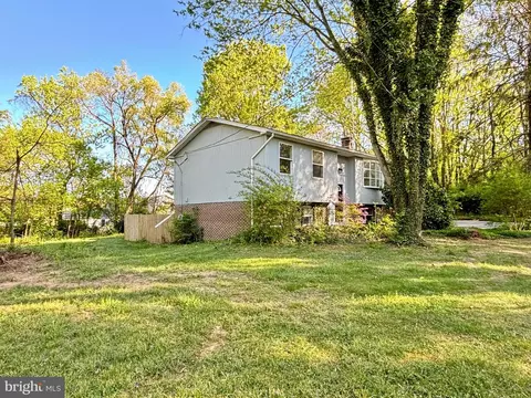 123 Vinca Ln, Falling Waters, WV 25419