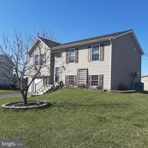 178 Embassy Ct, Martinsburg, WV 25405