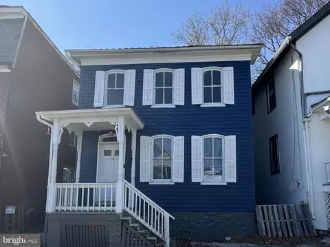 319 S Maple Ave, Martinsburg, WV 25401