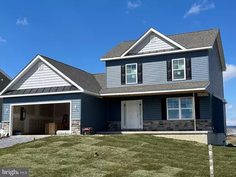 245 Lahaye Dr, Martinsburg, WV 25405