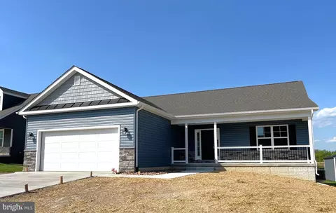 73 Asa Ct, Martinsburg, WV 25405