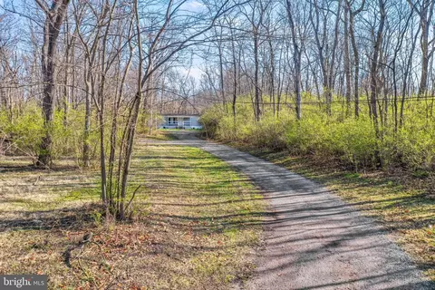 151 Franks Rd, Inwood, WV 25428