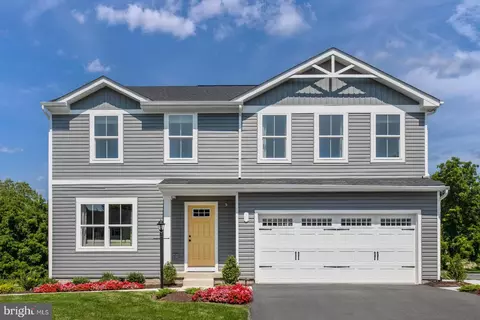 137 Sanctuary Dr, Hedgesville, WV 25427