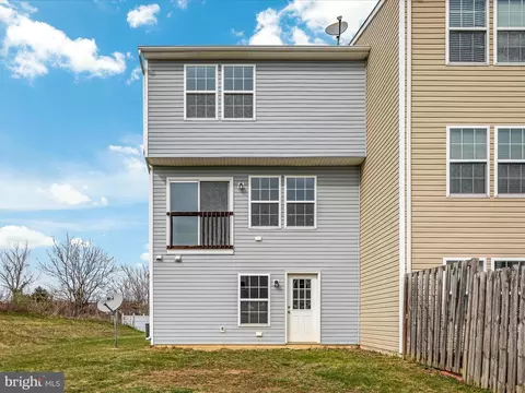 Exterior - 57 New Gate Ct, Falling Waters, WV 25419 photo 3 of 5