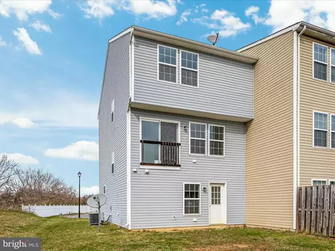 Exterior - 57 New Gate Ct, Falling Waters, WV 25419 photo 5 of 5