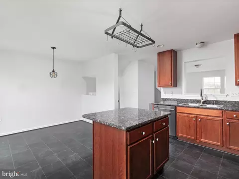 Kitchen - 57 New Gate Ct, Falling Waters, WV 25419 photo 3 of 4
