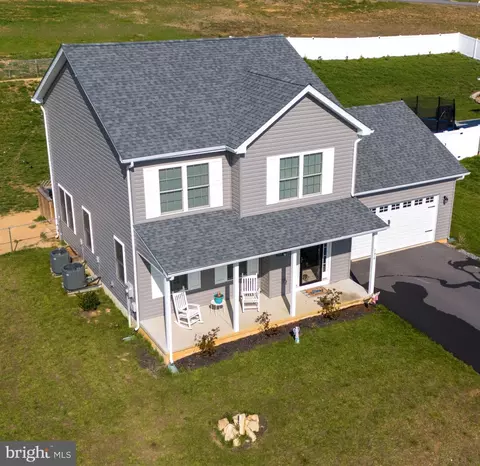 796 Duckwoods Ln, Martinsburg, WV 25403