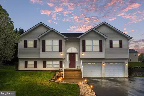 450 Dinali, Martinsburg, WV 25403