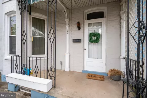 423 W Martin St, Martinsburg, WV 25401