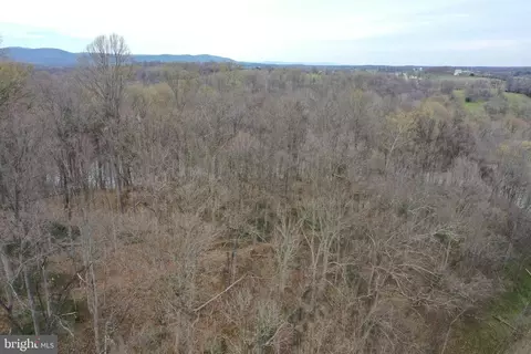 Saunders Drive, Falling Waters, WV 25419 photo 13
