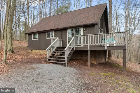 87 Chief Cornstalk Trl, Hedgesville, WV 25427