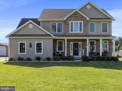 205 Quaint Swan Dale Dr, Martinsburg, WV 25404