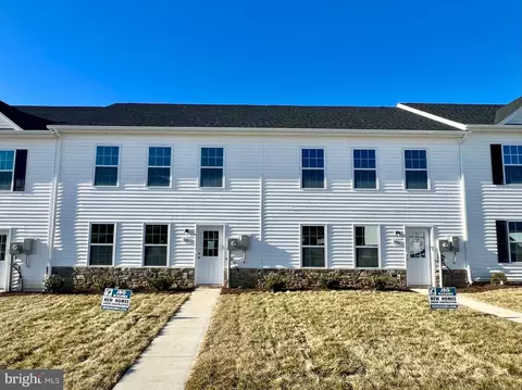 187 White Violet Way, Kearneysville, WV 25430