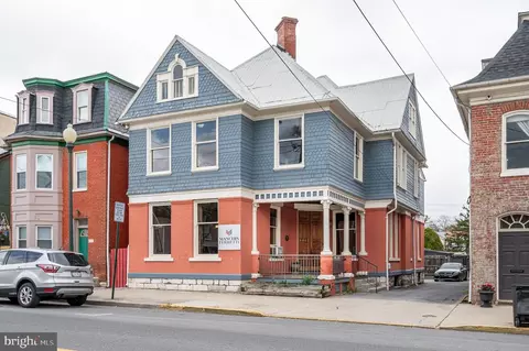 408 W King St, Martinsburg, WV 25401