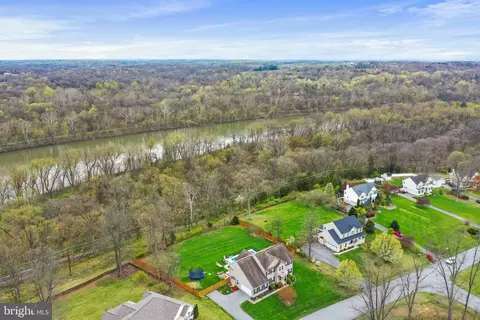 View/Area - 572 Triumphant Way, Falling Waters, WV 25419 photo 2 of 5