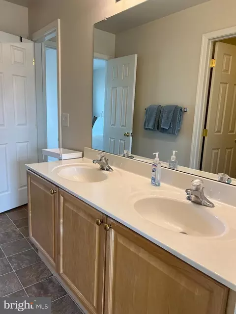 Bath - 572 Triumphant Way, Falling Waters, WV 25419 photo 3 of 7
