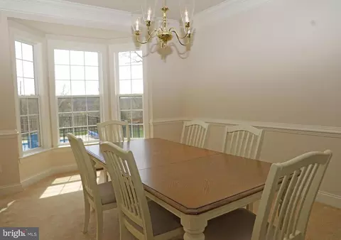Dining - 572 Triumphant Way, Falling Waters, WV 25419 photo 2 of 3