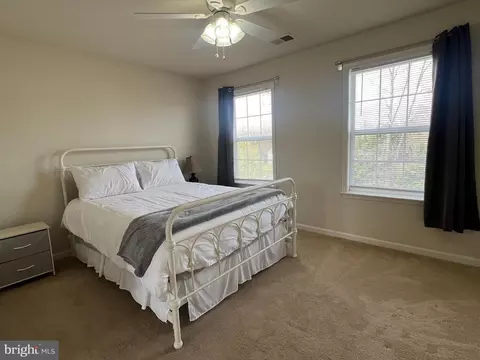 Bedroom - 572 Triumphant Way, Falling Waters, WV 25419 photo 2 of 4