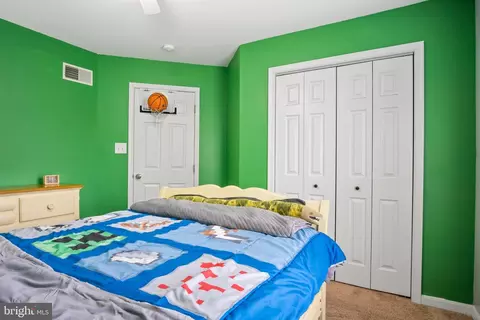 Bedroom - 119 Clemson Dr, Falling Waters, WV 25419 photo 7 of 11