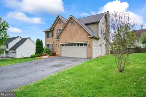 Exterior - 119 Clemson Dr, Falling Waters, WV 25419 photo 3 of 10