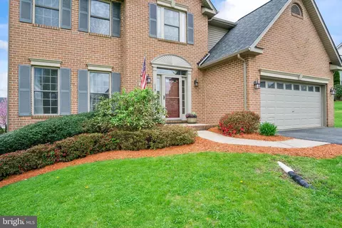 Exterior - 119 Clemson Dr, Falling Waters, WV 25419 photo 4 of 10