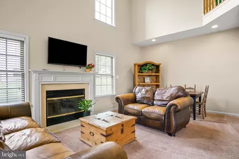 Living - 119 Clemson Dr, Falling Waters, WV 25419 photo 5 of 8