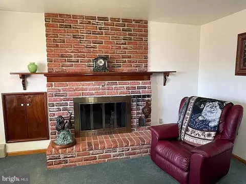Living - 2414 Grade Rd, Falling Waters, WV 25419 photo 2 of 2