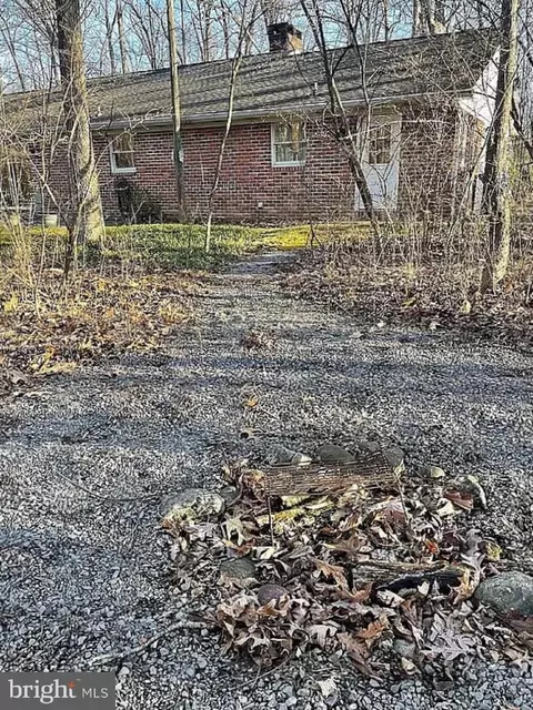 Exterior - 2414 Grade Rd, Falling Waters, WV 25419 photo 5 of 9