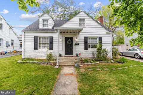 419 S Tennessee Ave, Martinsburg, WV 25401