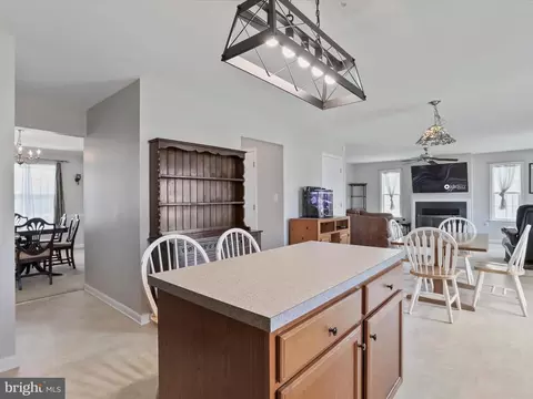 Kitchen - 403 Brandenburg Dr, Falling Waters, WV 25419 photo 1 of 4