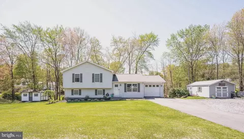 236 All American Way, Martinsburg, WV 25405