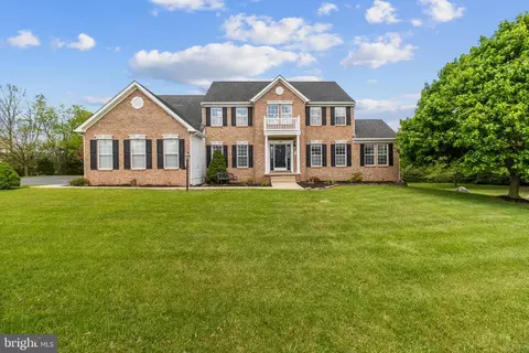 78 Irish Ln, Martinsburg, WV 25403