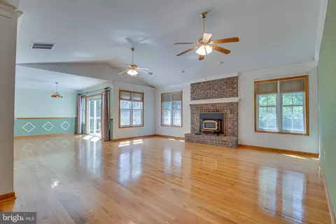 Living - 95 Sheffield Ln, Falling Waters, WV 25419 photo 1 of 5
