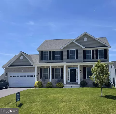 109 Azera Dr, Inwood, WV 25428