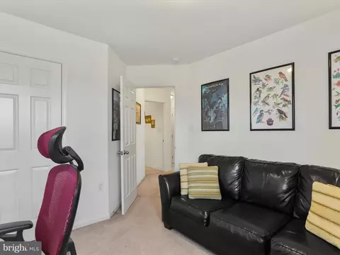 Living - 36 Cavendish Way, Falling Waters, WV 25419 photo 4 of 4