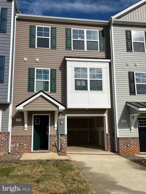 99 Olga Dr, Martinsburg, WV 25403