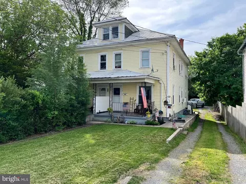 732 734 Winchester Ave, Martinsburg, WV 25401