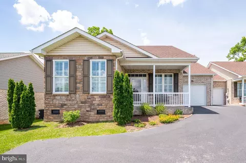 309 S Delaware Ave, Martinsburg, WV 25401