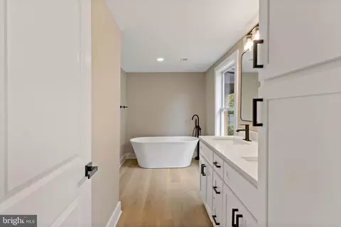 32 Milo Ln, Falling Waters, WV 25419 photo 15