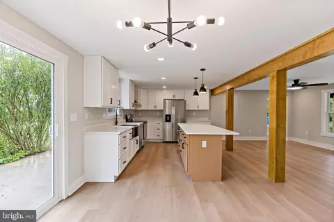 32 Milo Ln, Falling Waters, WV 25419 photo 10