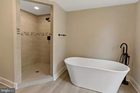 32 Milo Ln, Falling Waters, WV 25419 photo 18